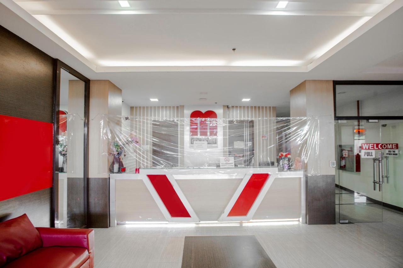 Oyo 666 Mc Hotel Fairview Quezon City Ngoại thất bức ảnh